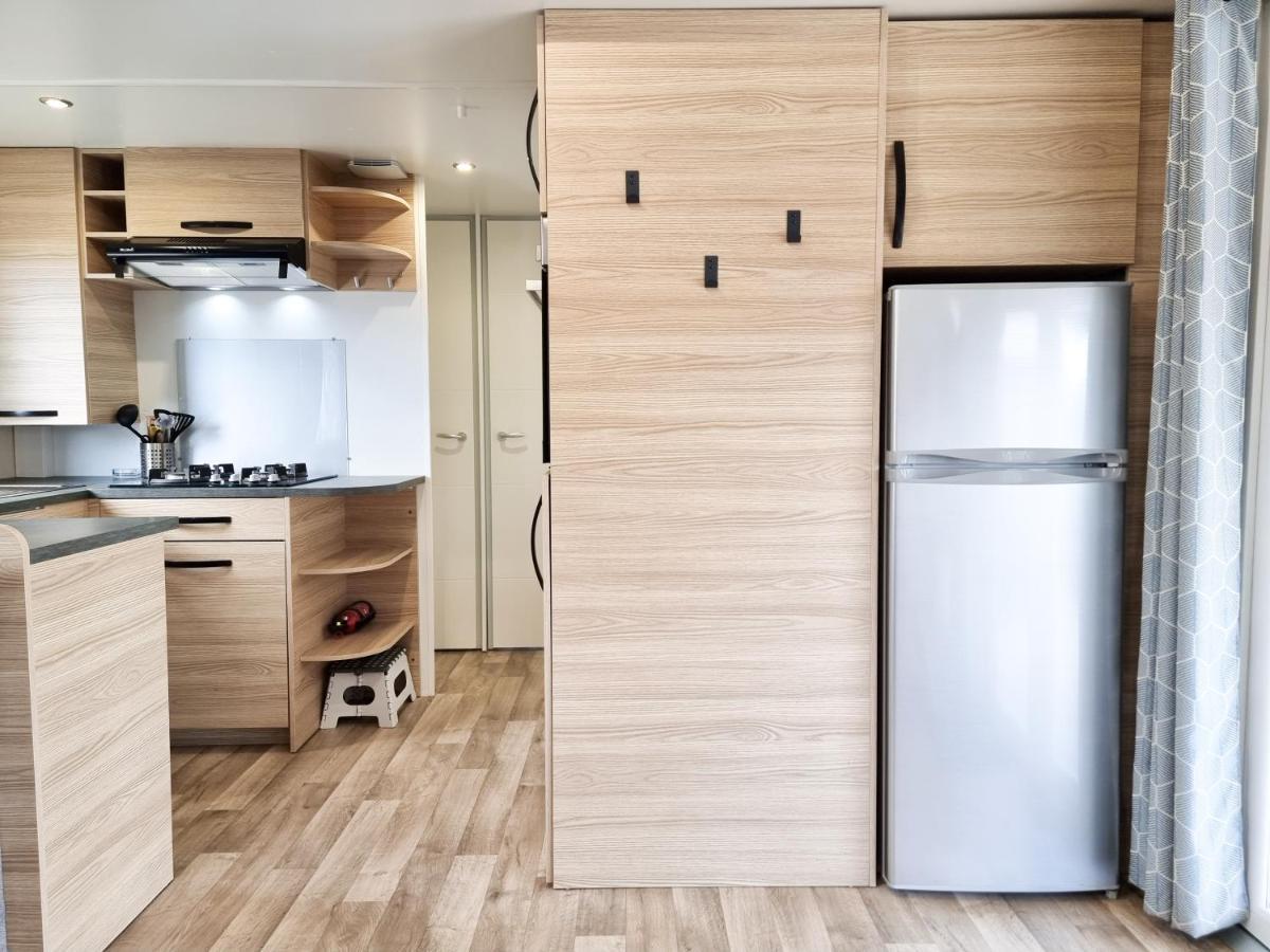 Prachtig Chalet Ok50 D12 Op Familiecamping Oostkapelle Ngoại thất bức ảnh